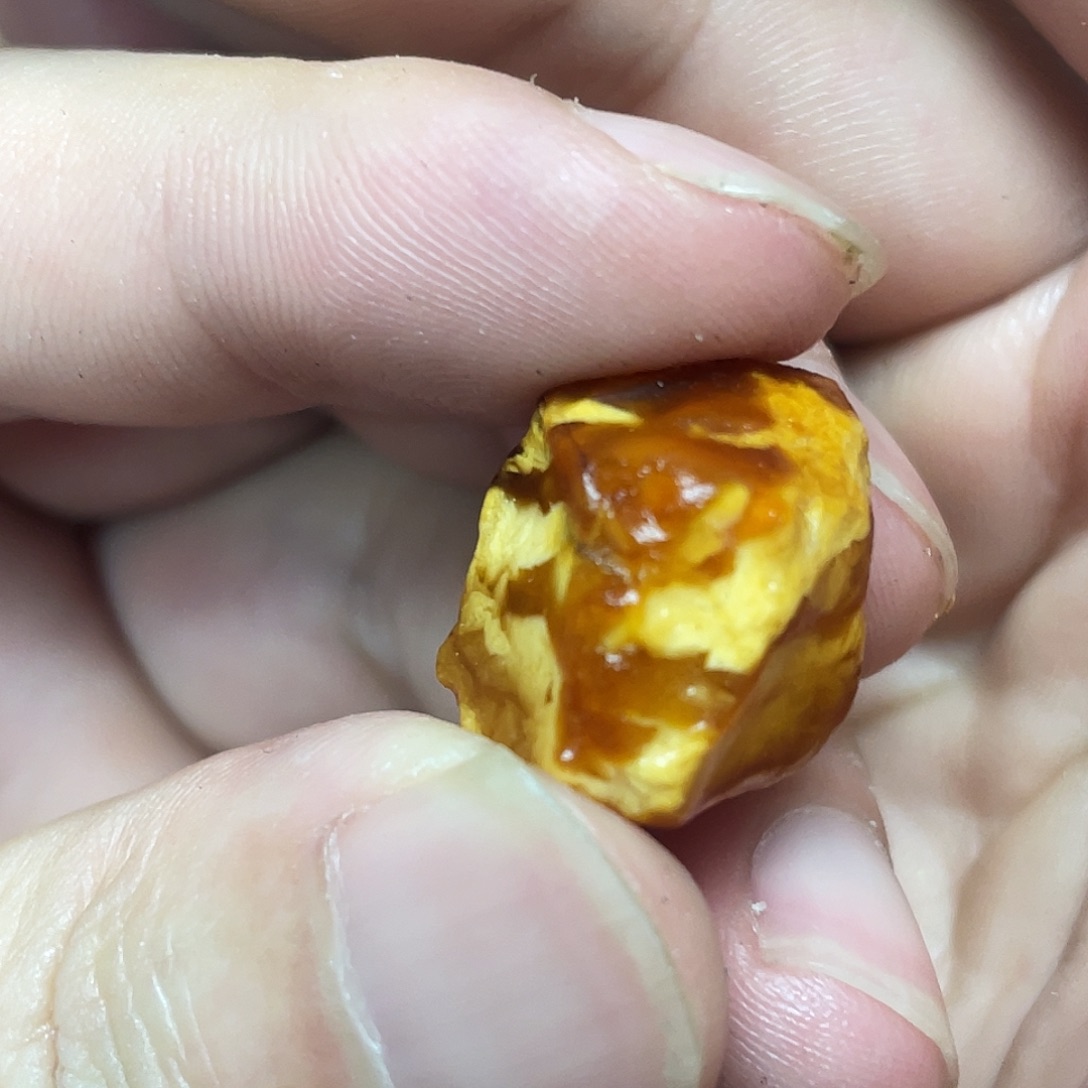 未镶嵌定制琥珀定制