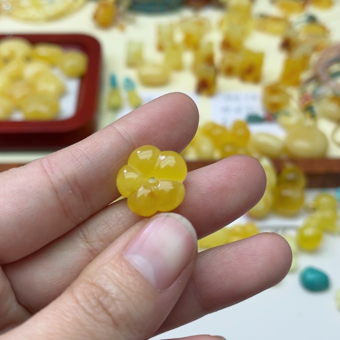 【闪购商品】蜜蜡裸石未镶嵌配饰