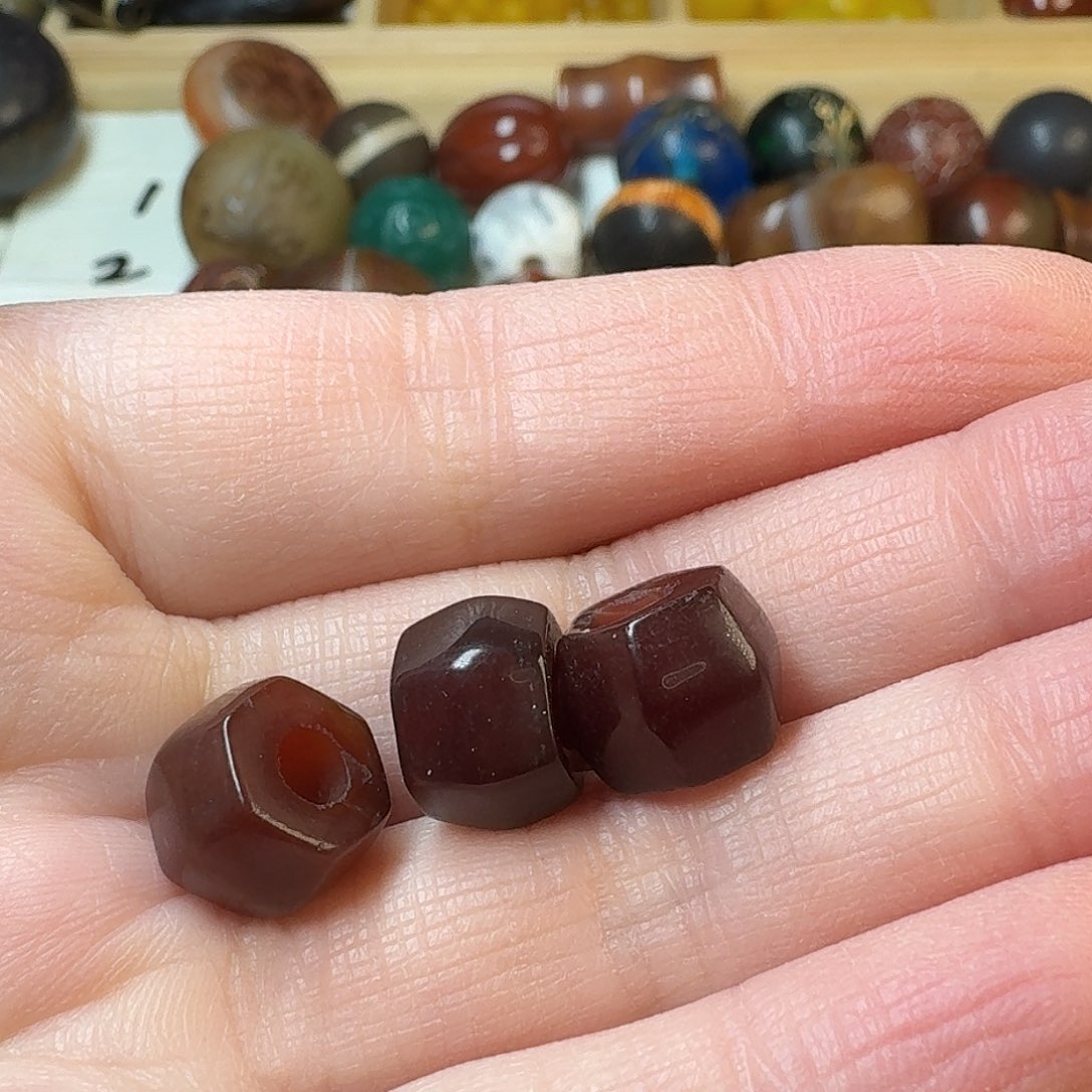 玛瑙/玉髓未镶嵌天然玛瑙手串珠子