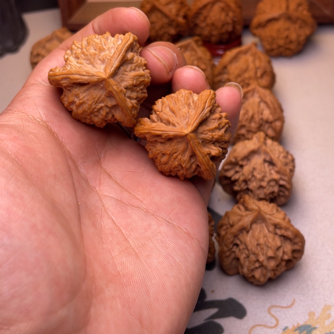 D***2吊坠文玩核桃盘山