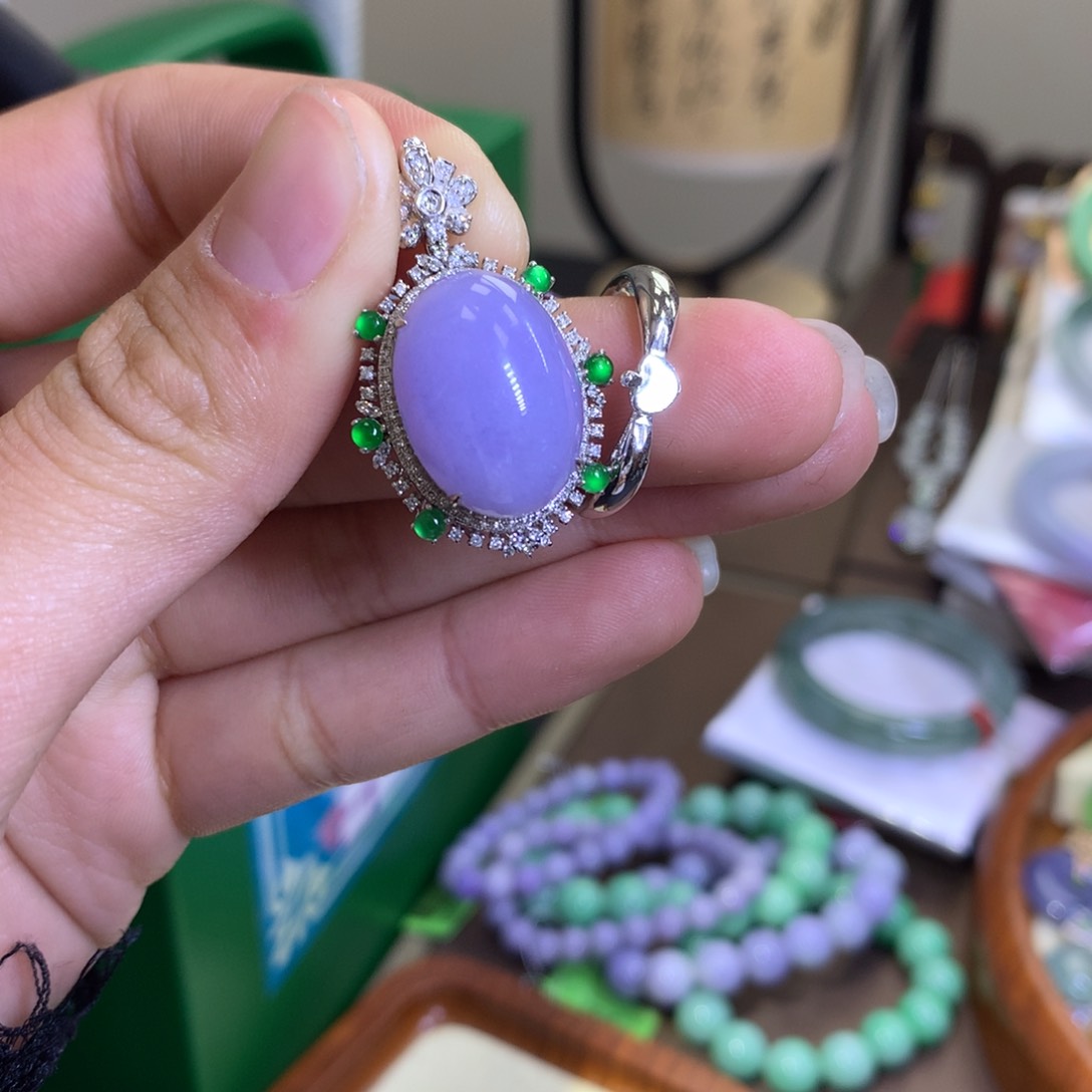 翡翠颈饰18K金镶嵌翡翠（两用款）