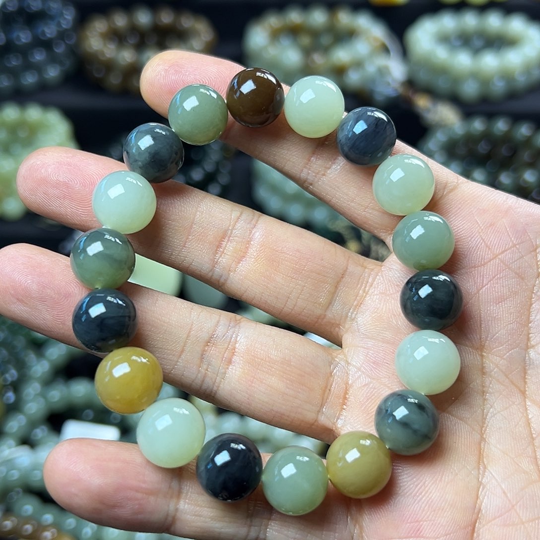 和田玉手链未镶嵌青花多宝卡12圆珠 油润