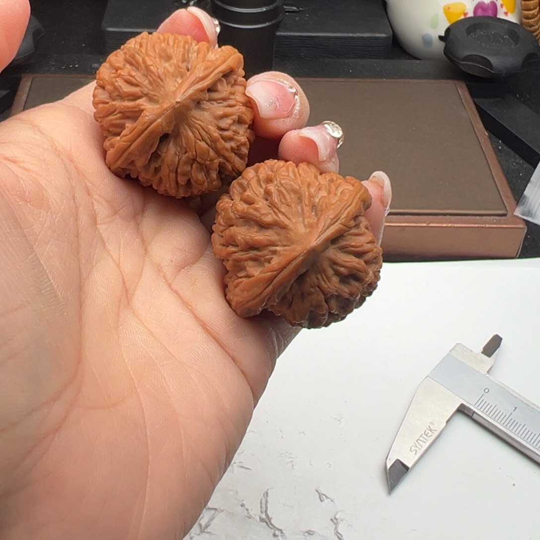 文玩核桃把件莲花38