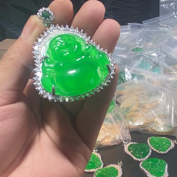 翡翠颈饰未镶嵌价格