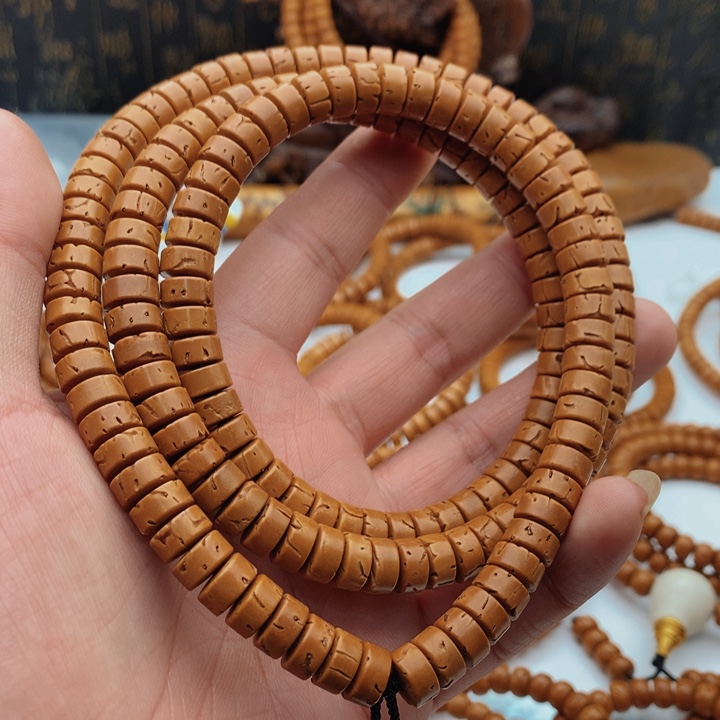 F****࿐桃核脖挂精工脖挂