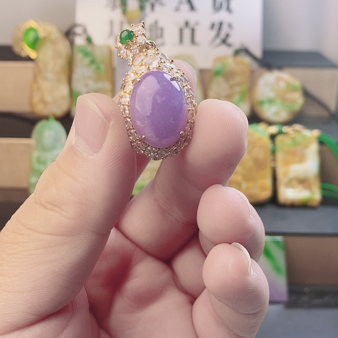 翡翠银S925镶嵌吊坠(赠链)