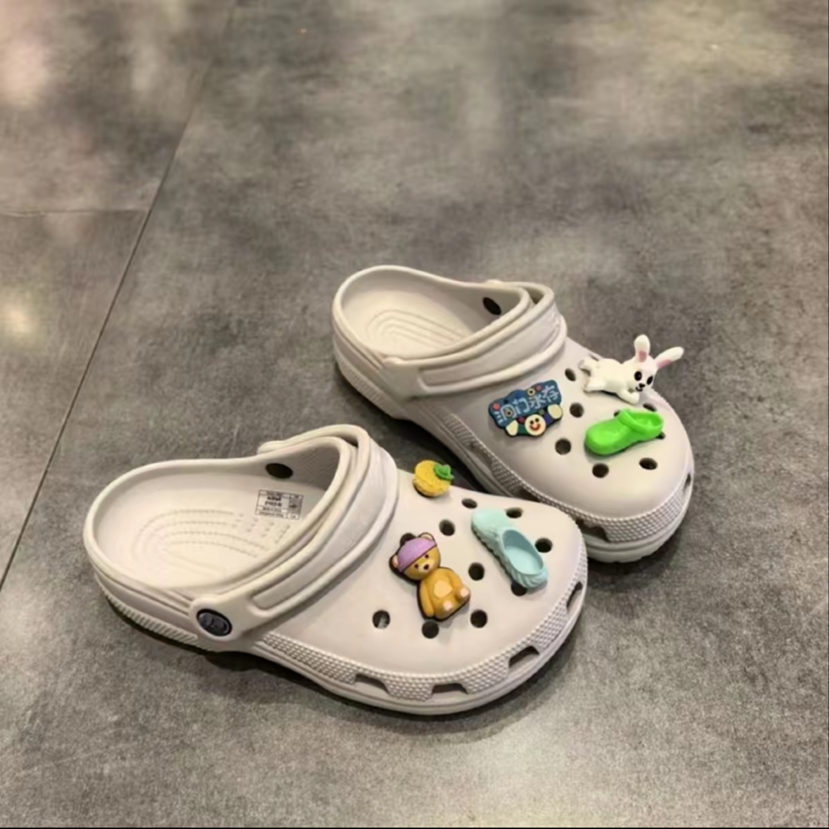 明星经典同款洞洞鞋尾货清仓