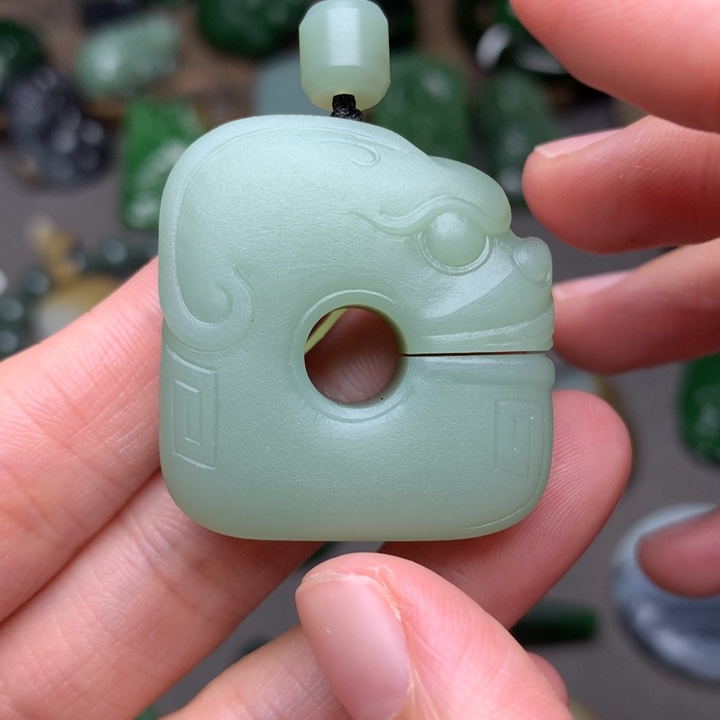 和田玉未镶嵌手串