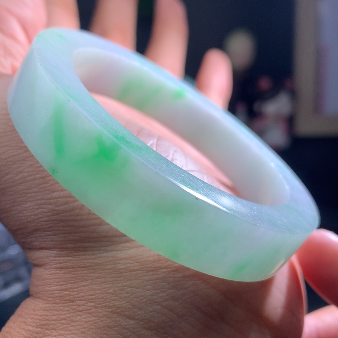 定制翡翠手镯未镶嵌