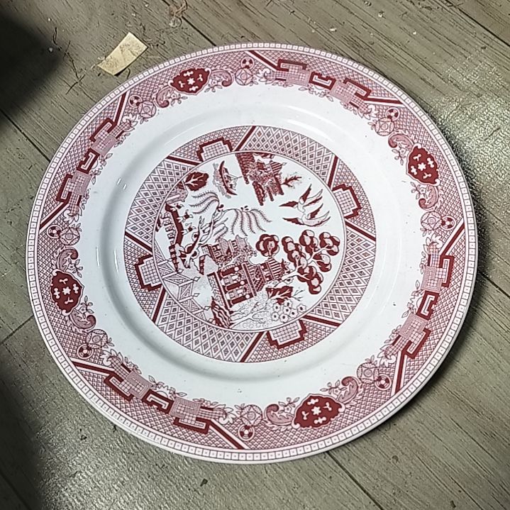 盘瓷片陶瓷杯盘壶碗都有