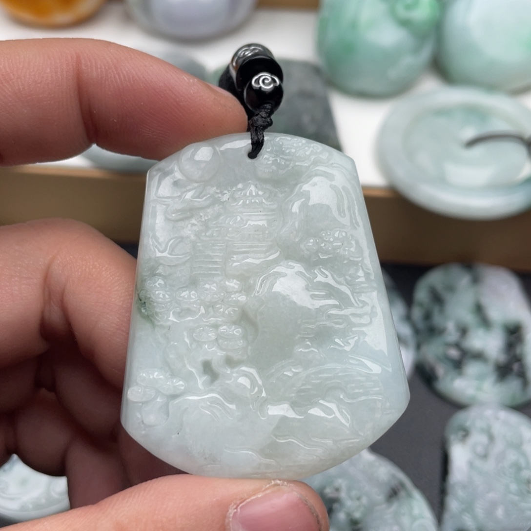 翡翠未镶嵌吊坠(不含链)