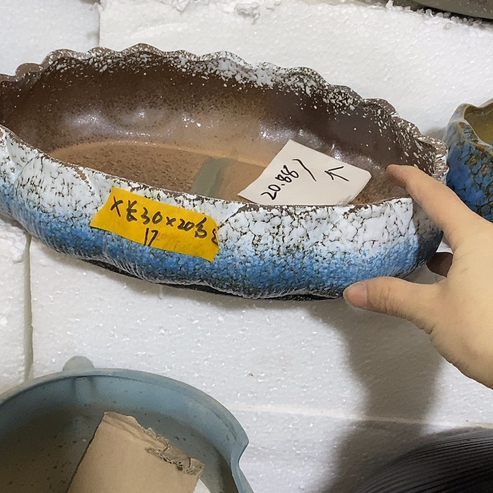 陶盆有孔 磕碰窑裂修补 介意勿拍