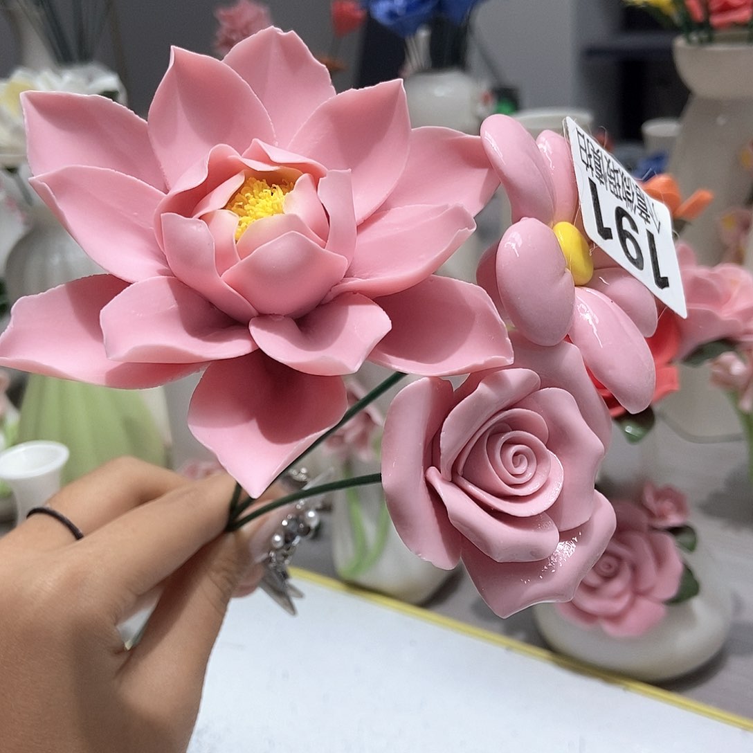 陶瓷设计风格现代