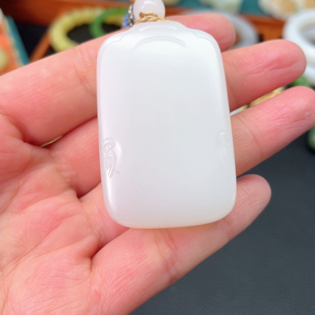 和田玉挂件未镶嵌