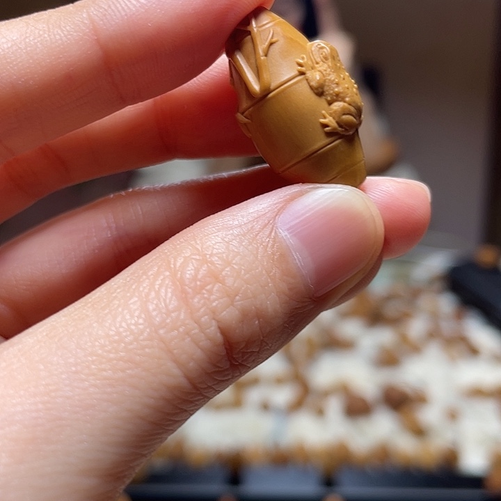 橄榄核其他橄榄 金蟾