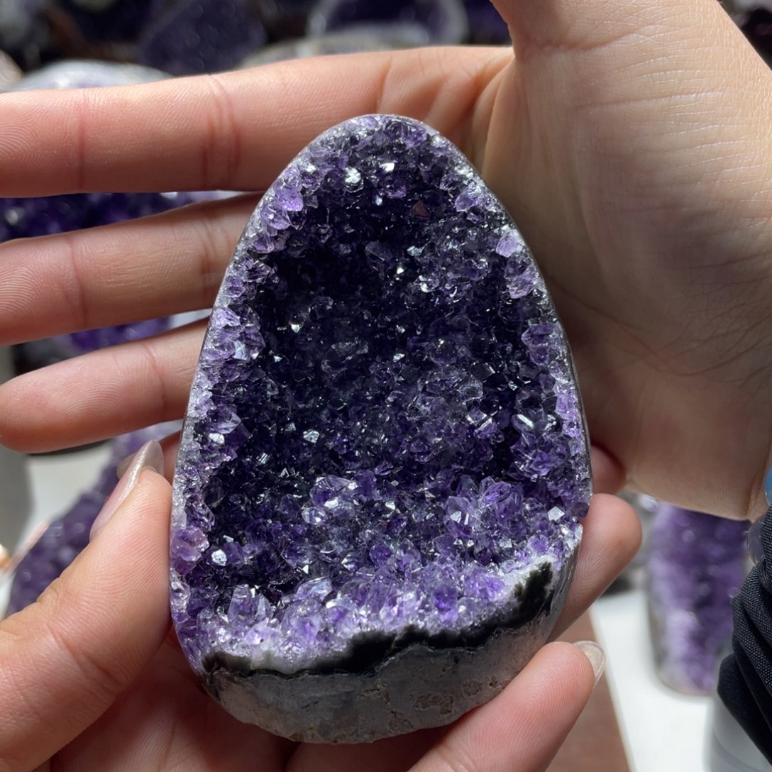 紫晶大型摆件（非配饰）未镶嵌