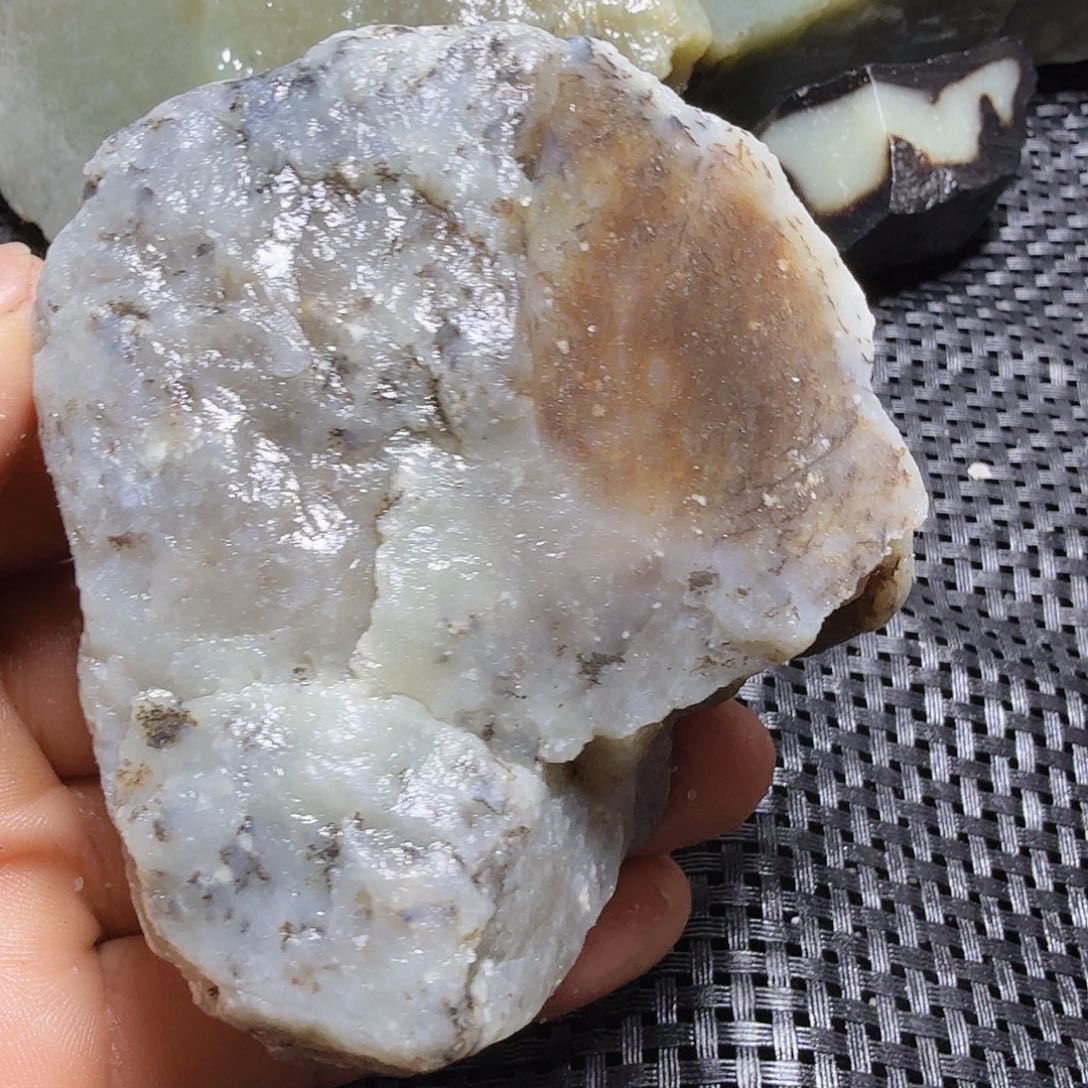 和田玉（糖玉）未镶嵌珠宝半成品