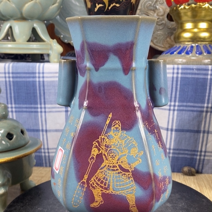 瓶陶泽如花儿般绽放了