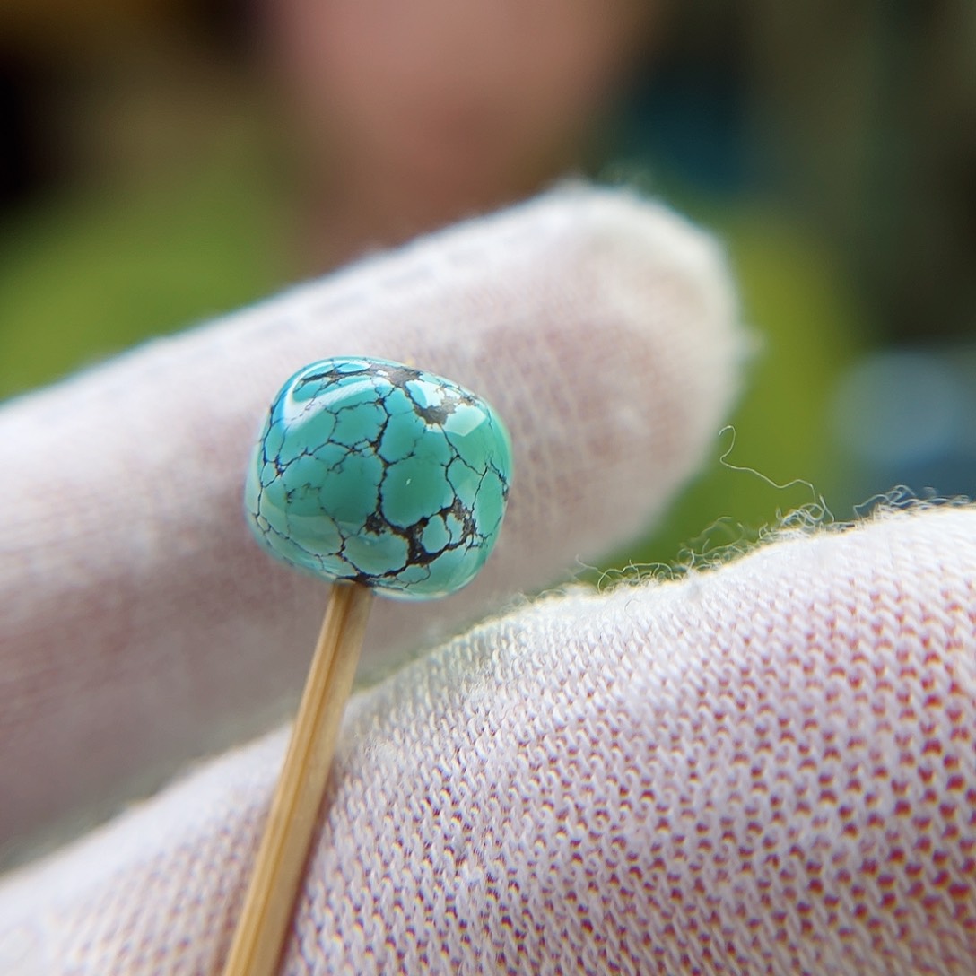 未镶嵌绿松石珠宝奇石