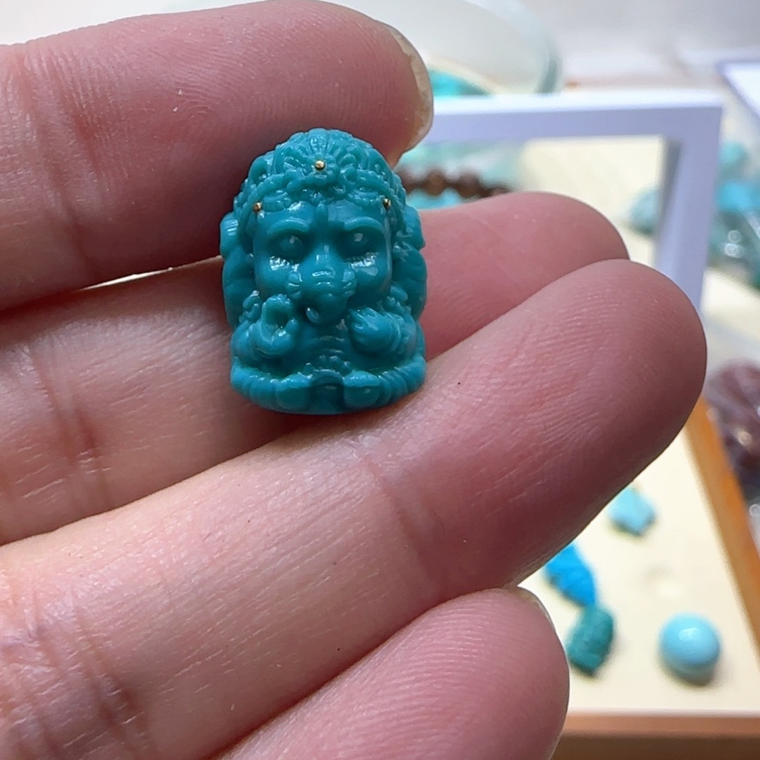 绿松石配饰未镶嵌