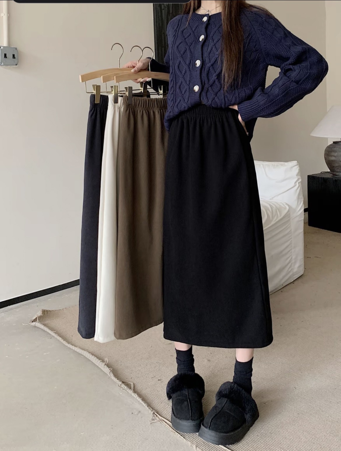 大码遮胯显瘦高腰a字半身裙女2025年秋冬胖mm中长款开叉包臀裙子