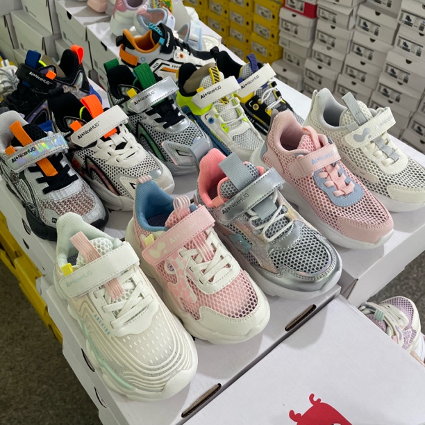 AbckidsABC童鞋秋冬季男女童加绒保暖时尚百搭二棉透气运动鞋