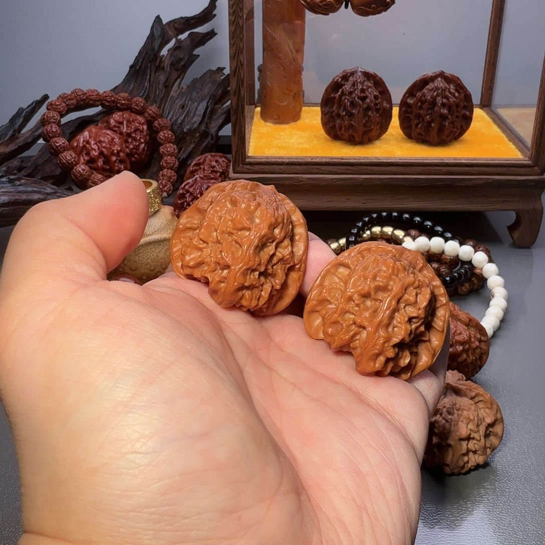 文玩核桃把件40.5尺寸蓟县红马蹄