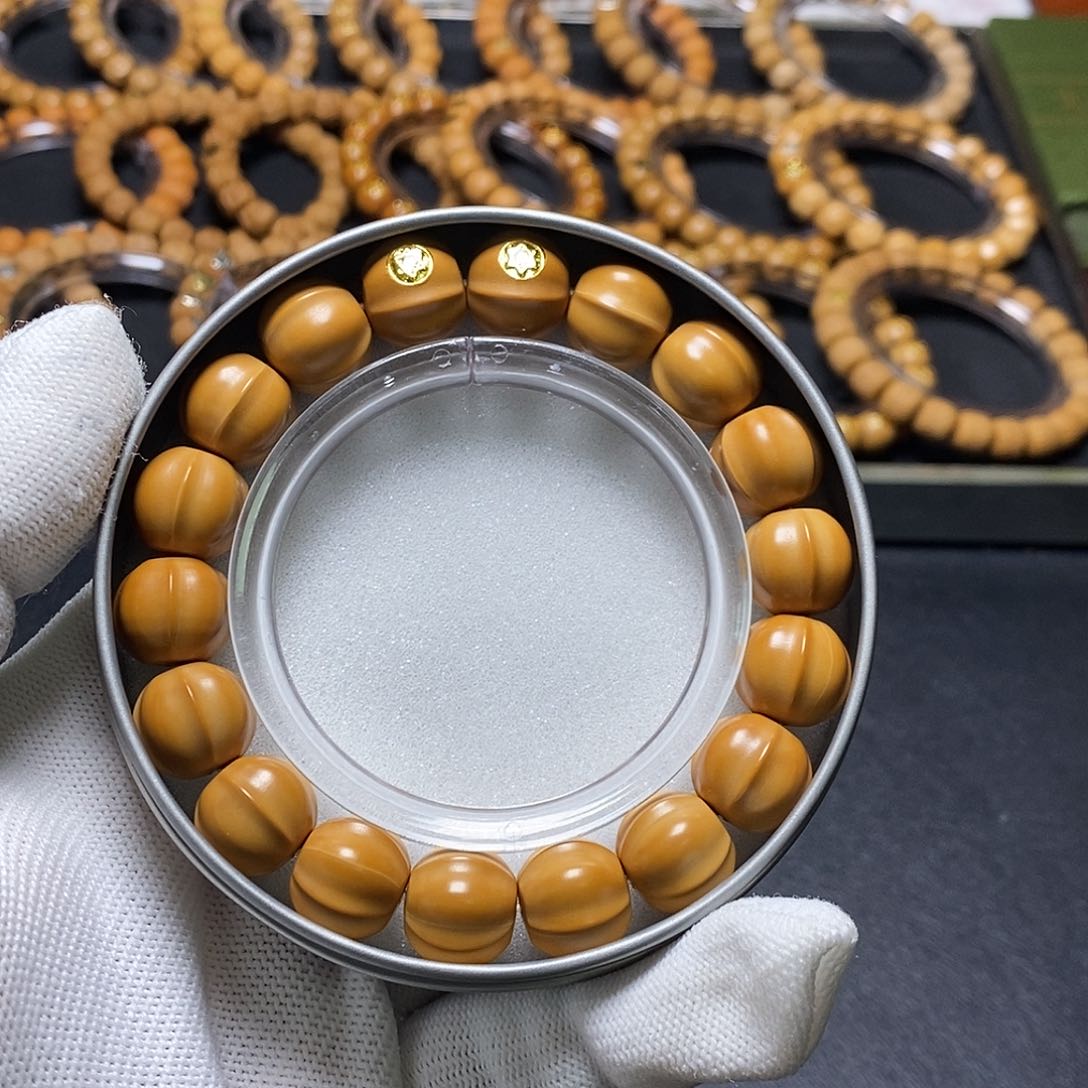 猴头核桃手串双标四花大鲨鱼鳍 13-14 全品 260号