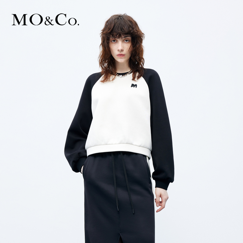 【达播用链接】MOCO秋复古M字母刺绣黑白撞色插肩袖卫衣MBC3SWSK01