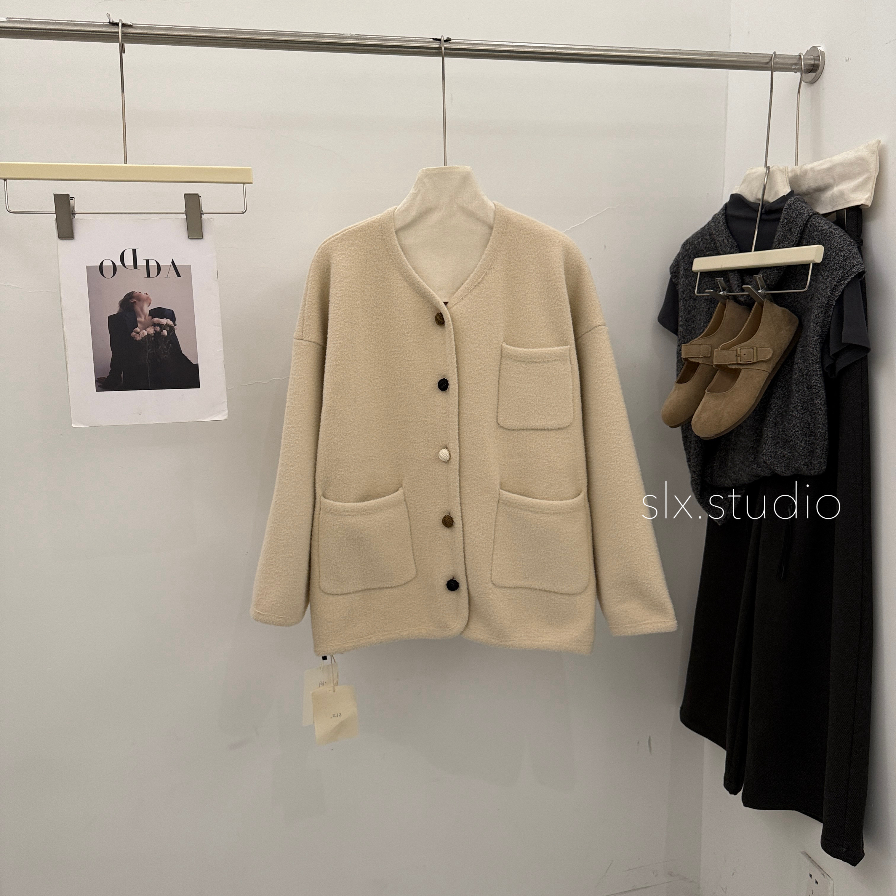 slx@ 9030 珍珠呢口袋外套