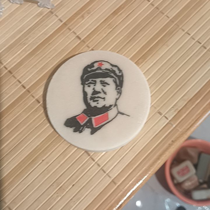 伟人像雕刻纪念摆件红色杯托隔热茶杯垫茶托小物件手工手绘创意