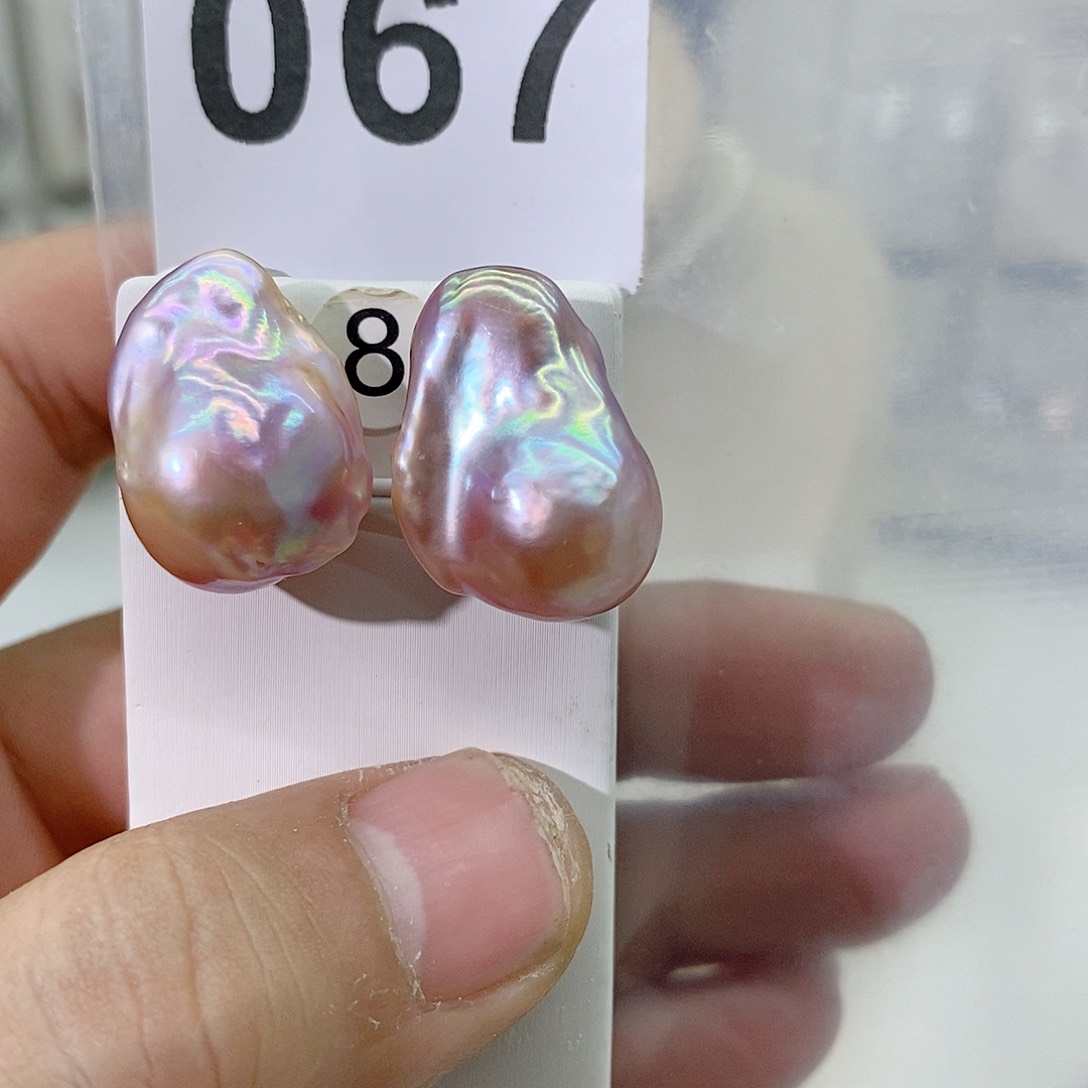 淡水珍珠颈饰合金