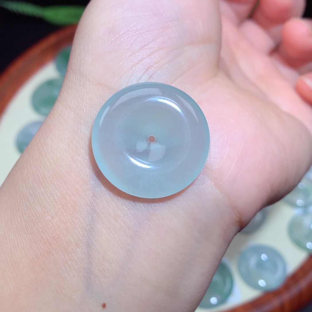 翡翠未镶嵌颈饰翡翠吊坠18