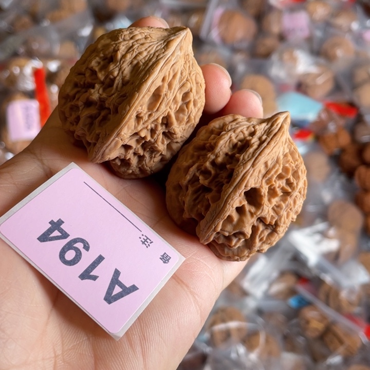 把件文玩核桃核桃