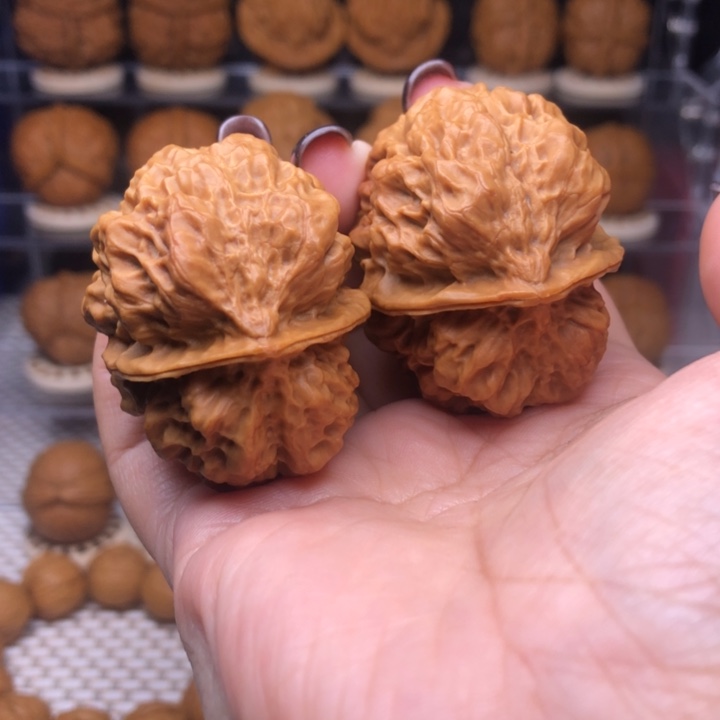 把件文玩核桃16号上古金蟾44尺