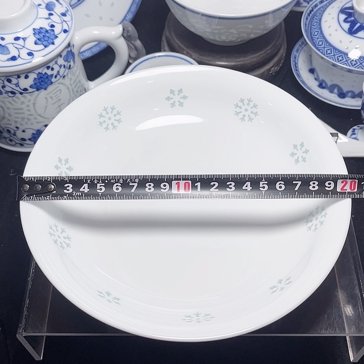 碗素玲珑雕塑雪花八寸盘