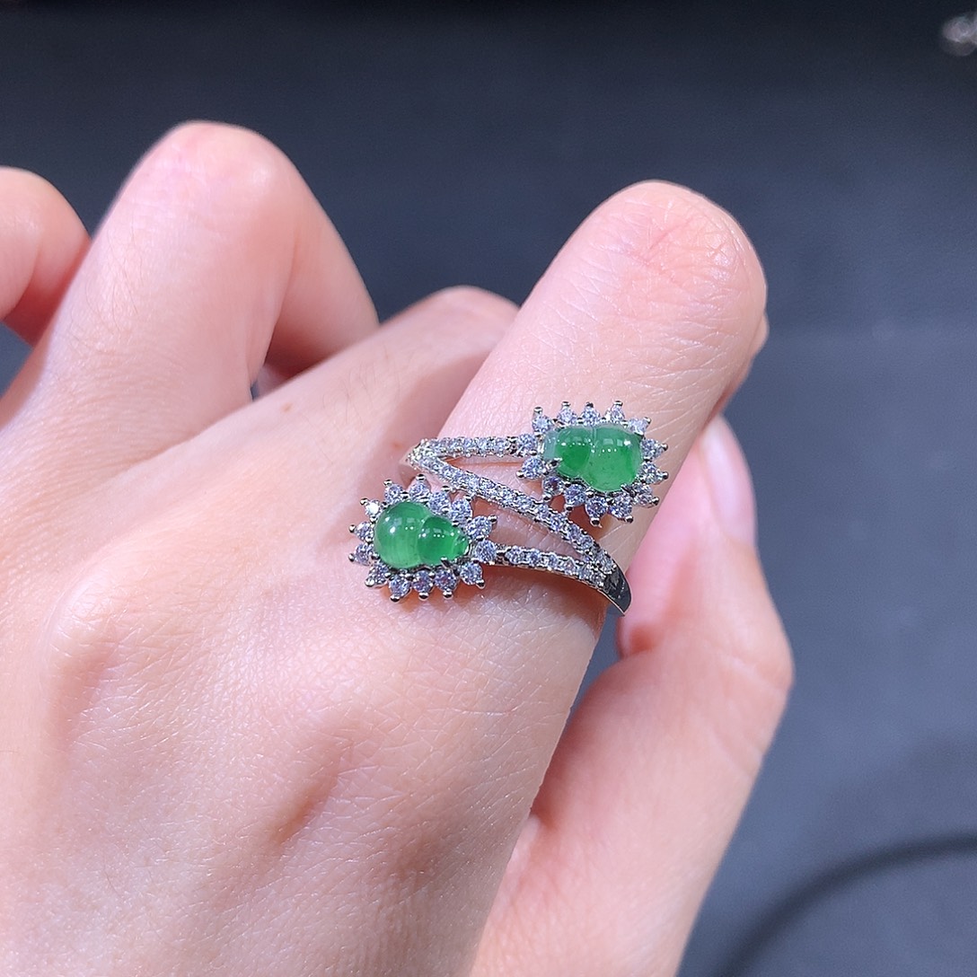 未镶嵌戒指翡翠翡翠