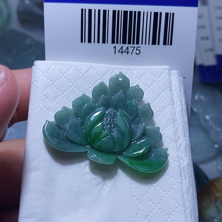 翡翠未镶嵌颈饰天光墟翡翠市场现金代购