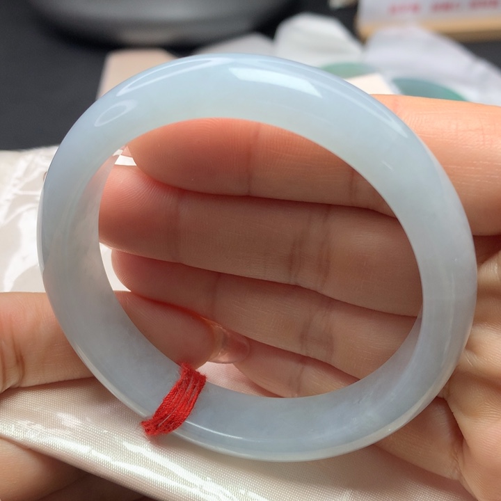 翡翠手镯未镶嵌58585959