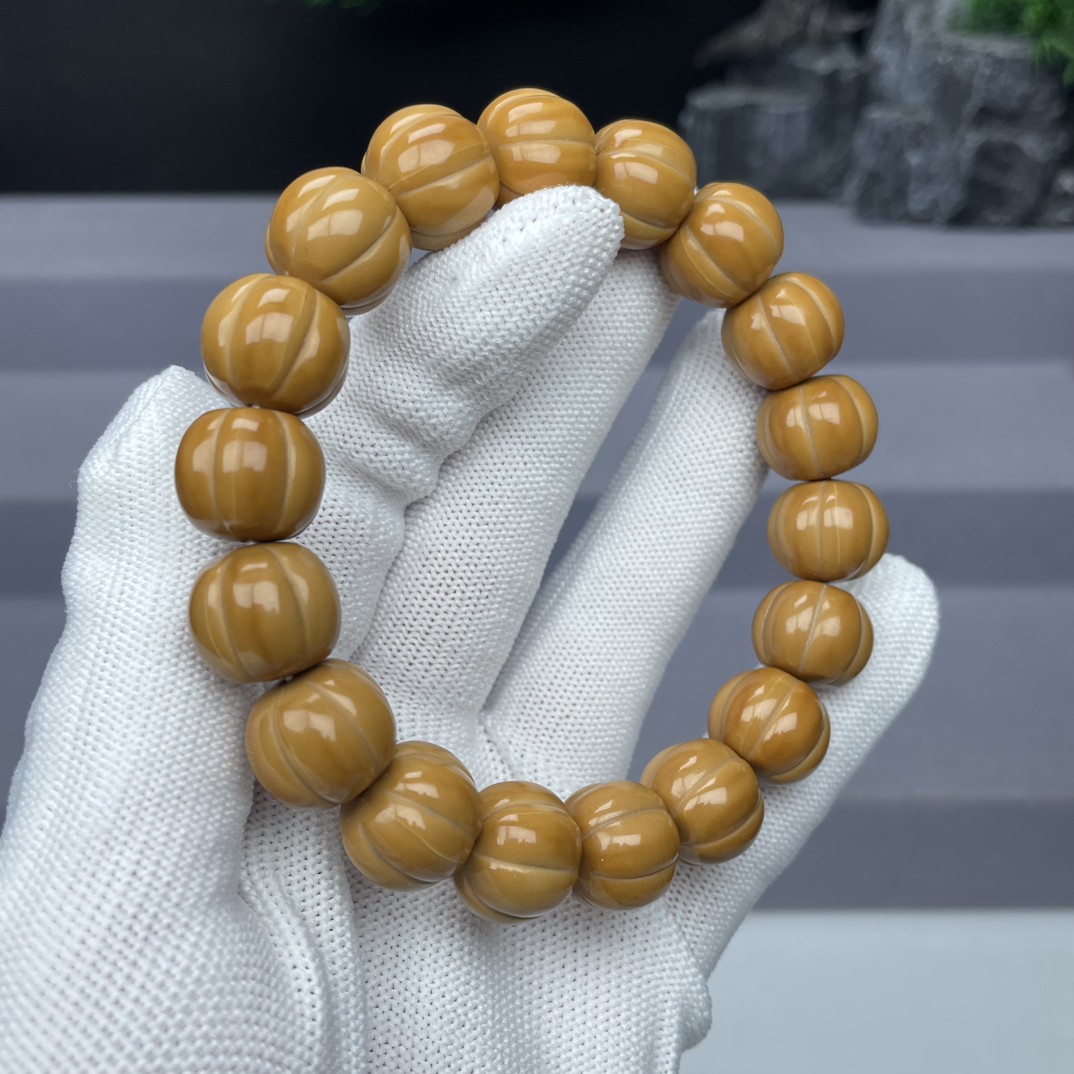 泡芙南瓜：全品猴头核桃雕刻手串