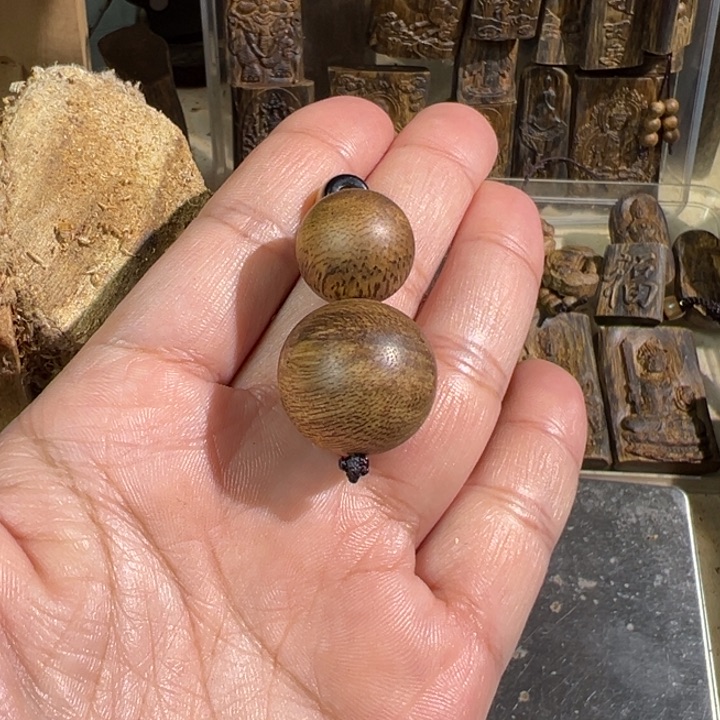 沉香吊坠白棋楠沉香圆珠吊坠