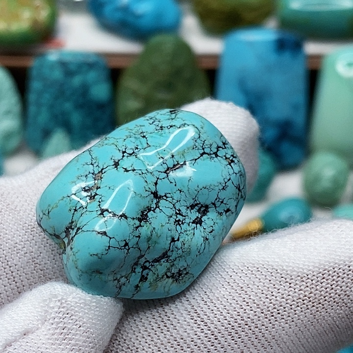 绿松石未镶嵌天然原矿 地大质检