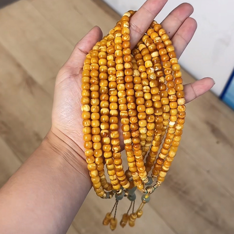 【齐福珠宝】7mm丹麦橘皮老蜜蜡精工老型佛珠（多样性发其一）