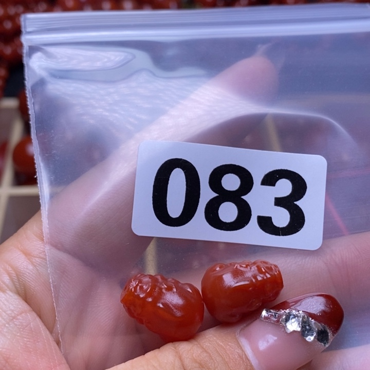 南红玛瑙手链未镶嵌D****行