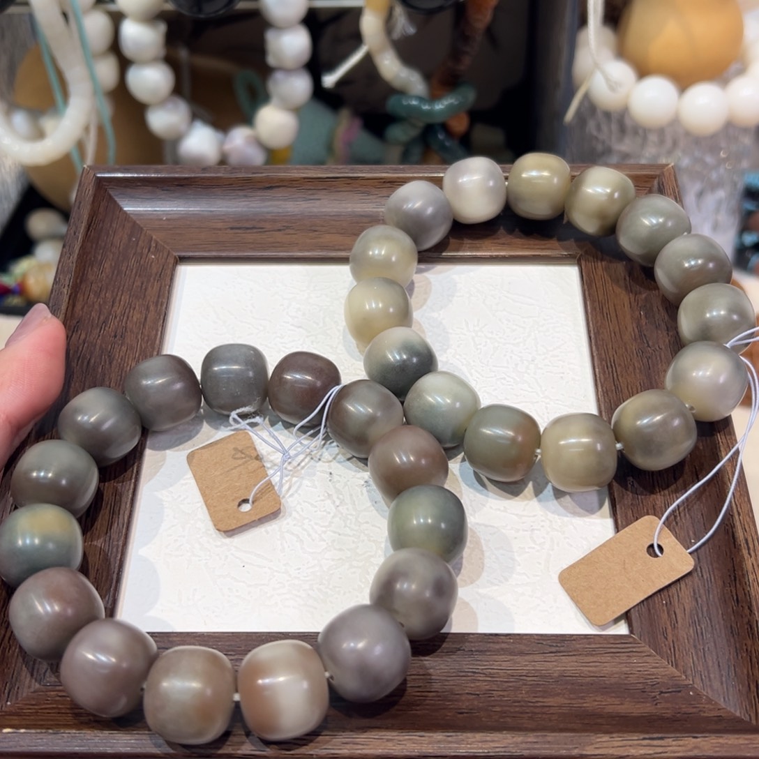 吊坠菩提根/象牙果松山紫卡17微瑕