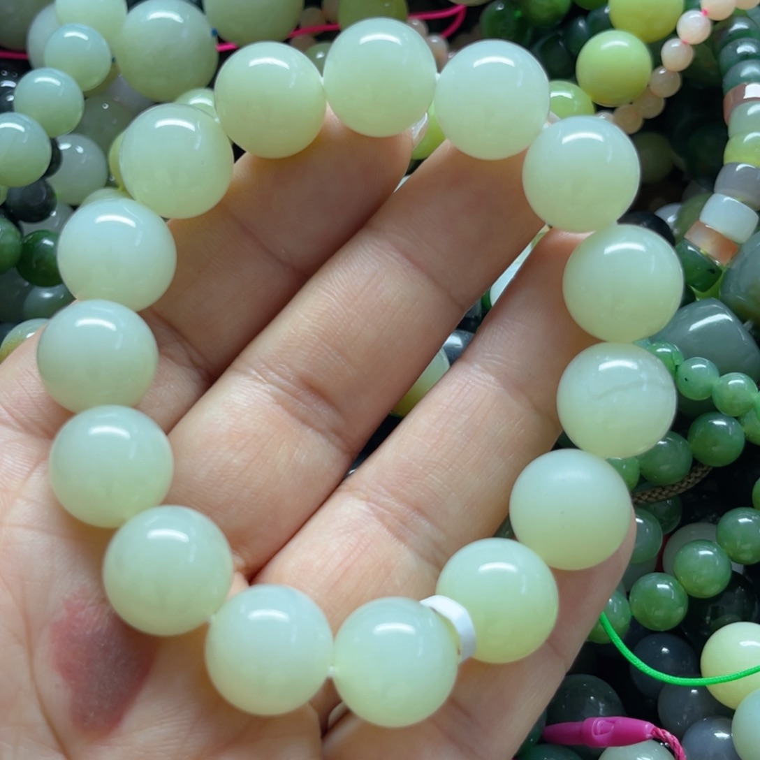 和田玉手链未镶嵌