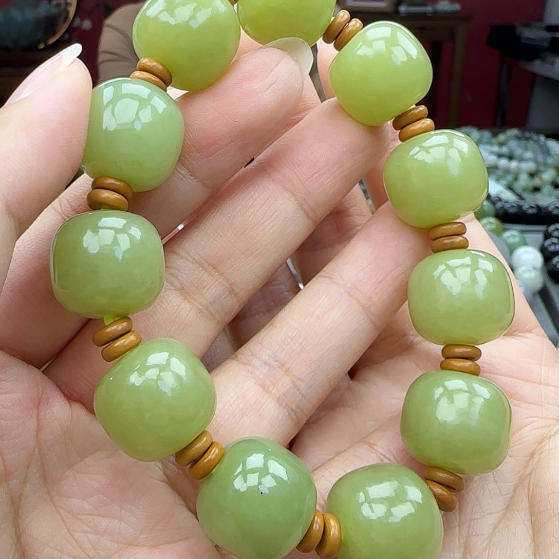 和田玉手链未镶嵌