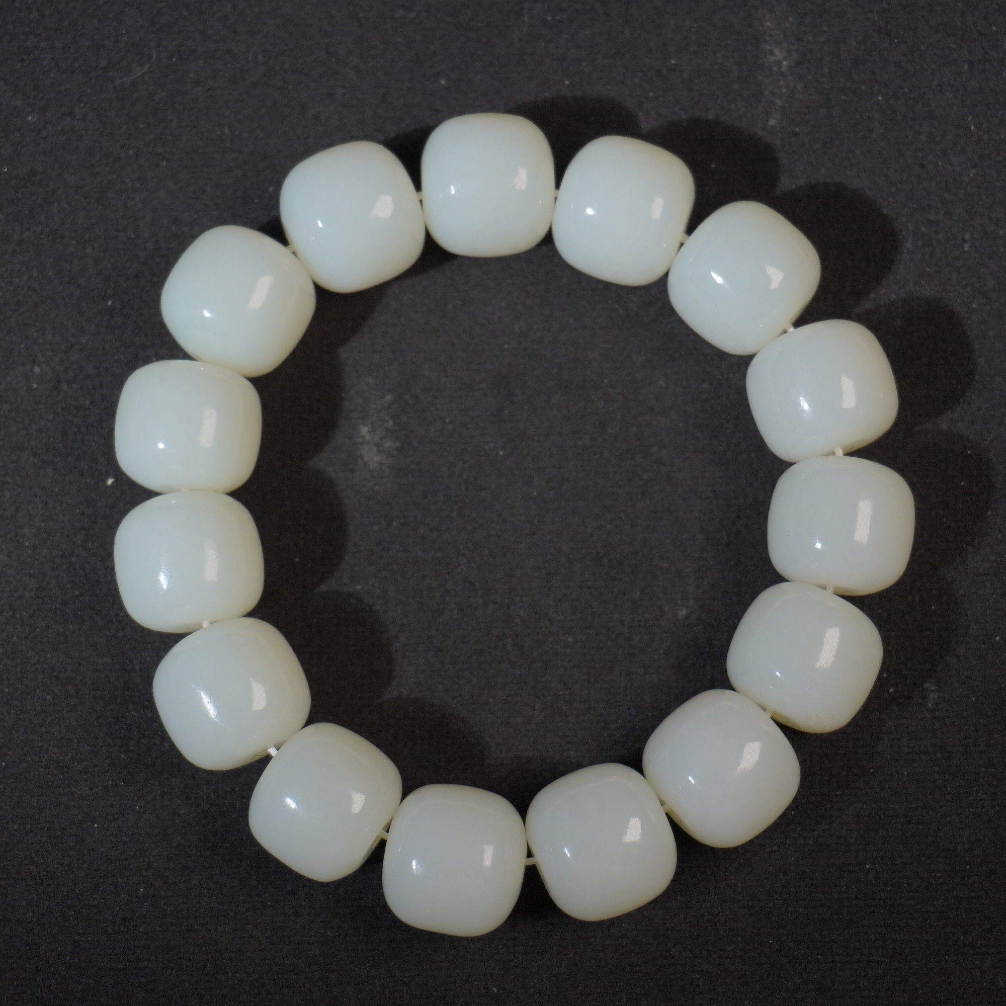 4NYO23 清 和田玉筒珠手串