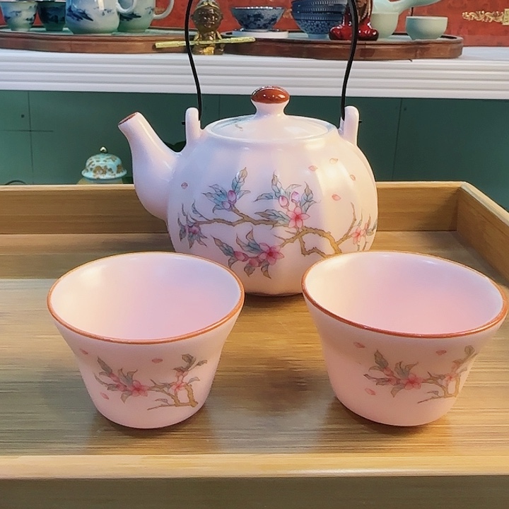 青花瓷器 茶叶罐 玻璃旅行陶瓷套