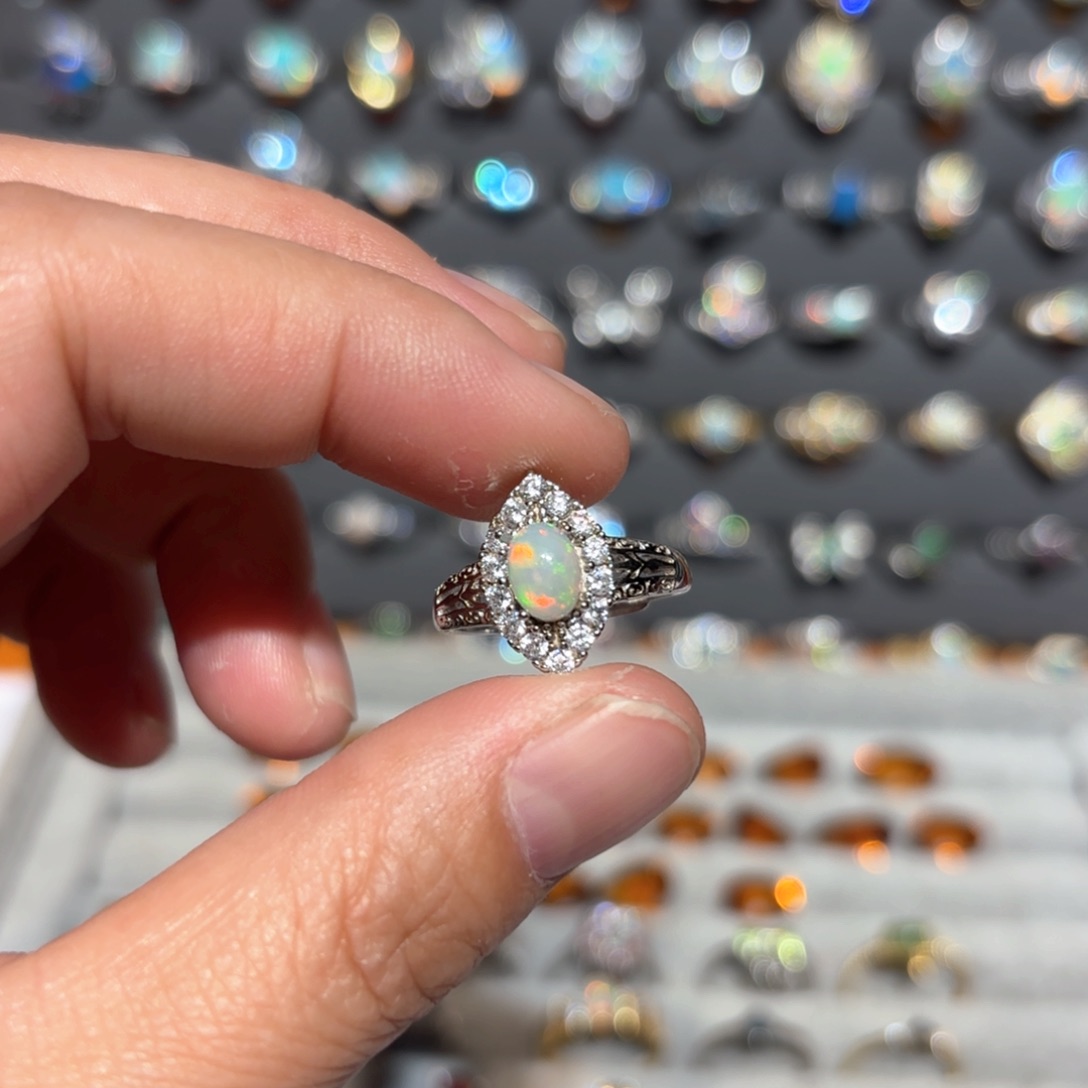 欧泊戒指银S925镶嵌欧泊戒指